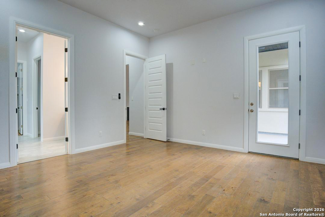 17 Liser Glen San Antonio TX 78257