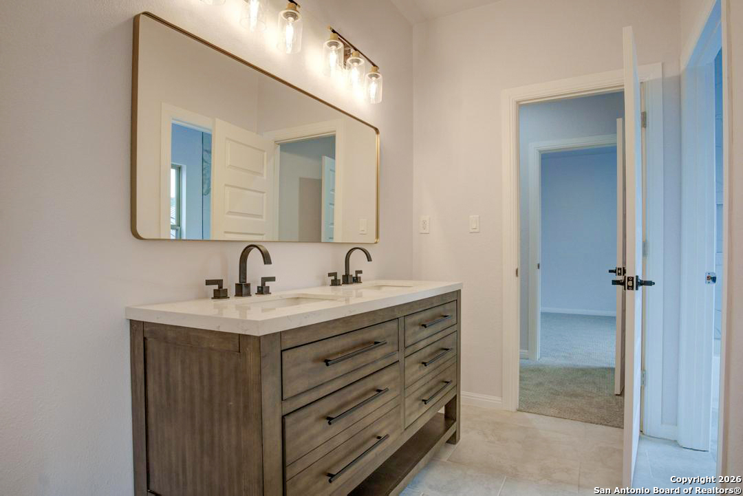 17 Liser Glen San Antonio TX 78257