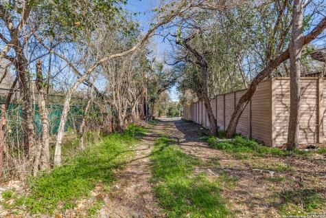 234 Rockhill San Antonio TX 78209