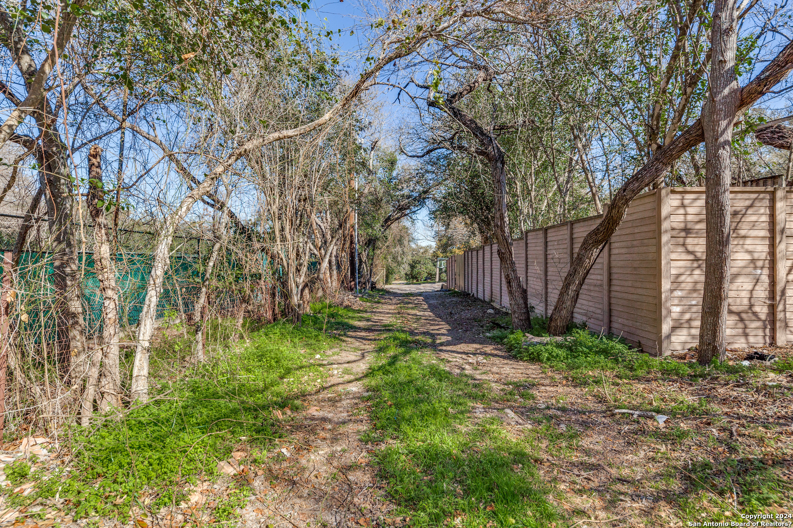 234 Rockhill San Antonio TX 78209