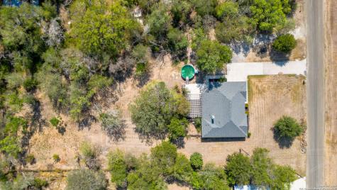 105 Tomahawk Seguin TX 78155