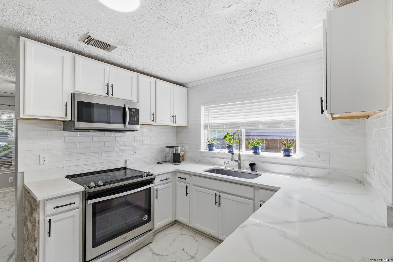 9911 Kelton Drive San Antonio TX 78250