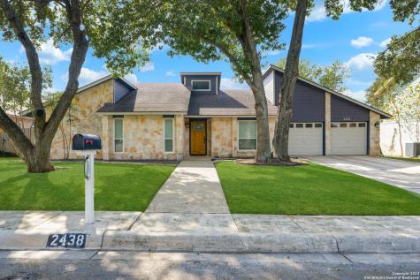 2438 Blue Quail Street San Antonio TX 78232