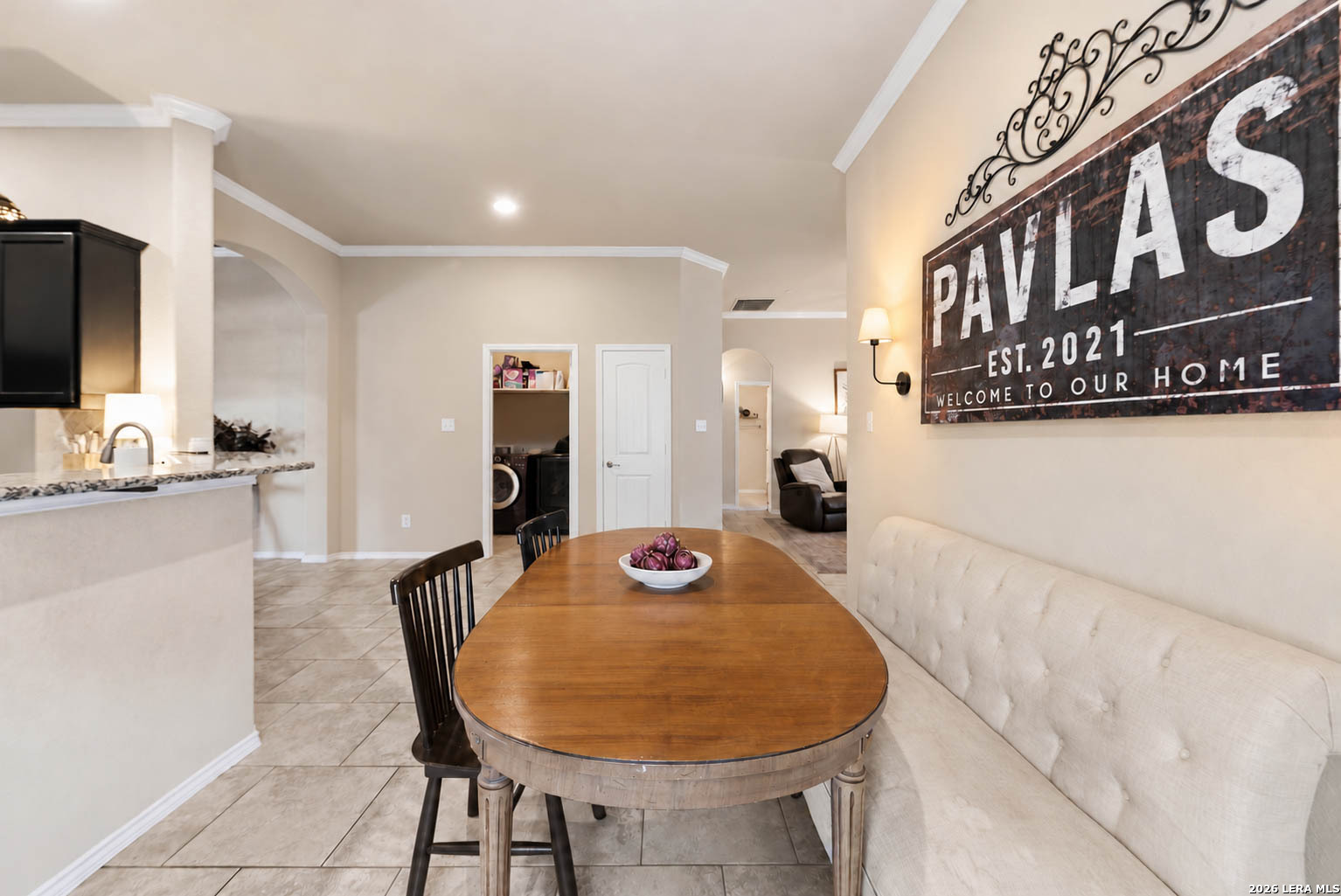 561 Saddle Back Trail Cibolo TX 78108