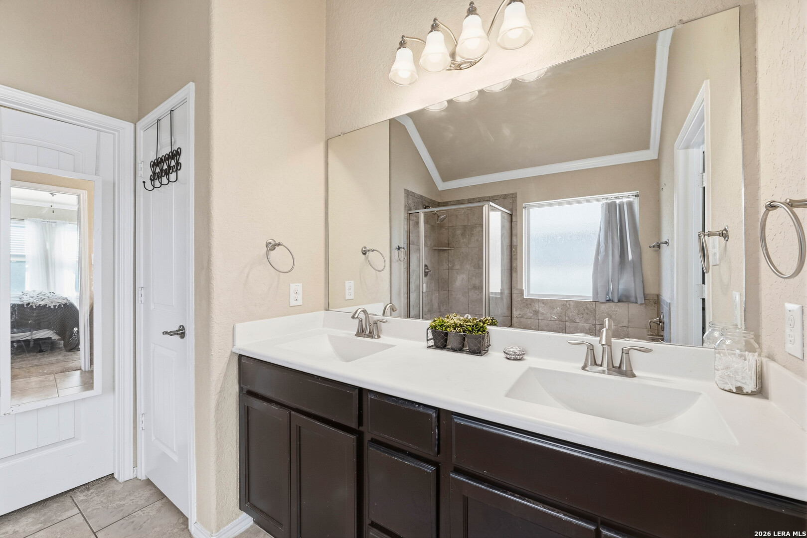 561 Saddle Back Trail Cibolo TX 78108