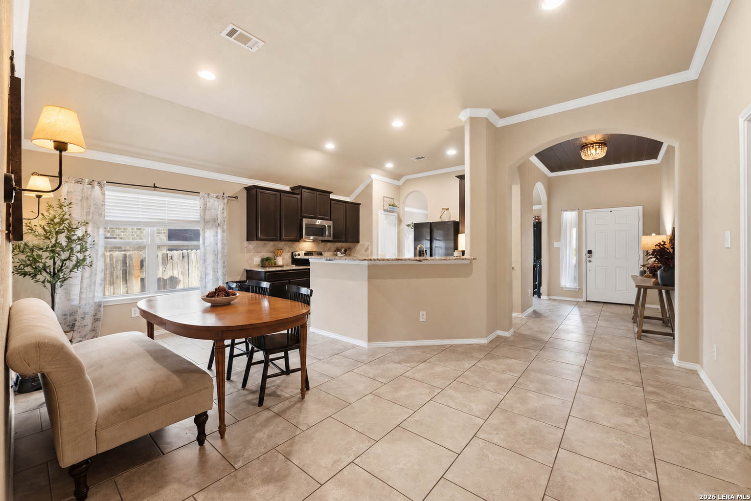 561 Saddle Back Trail Cibolo TX 78108