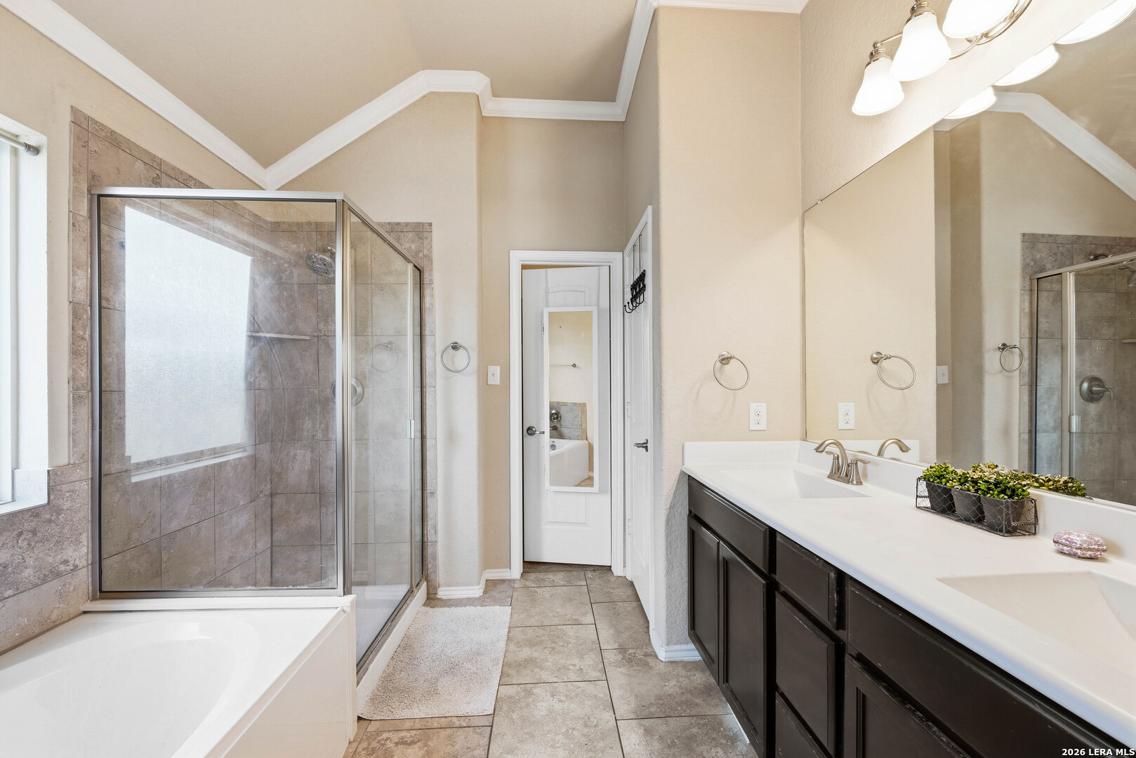 561 Saddle Back Trail Cibolo TX 78108