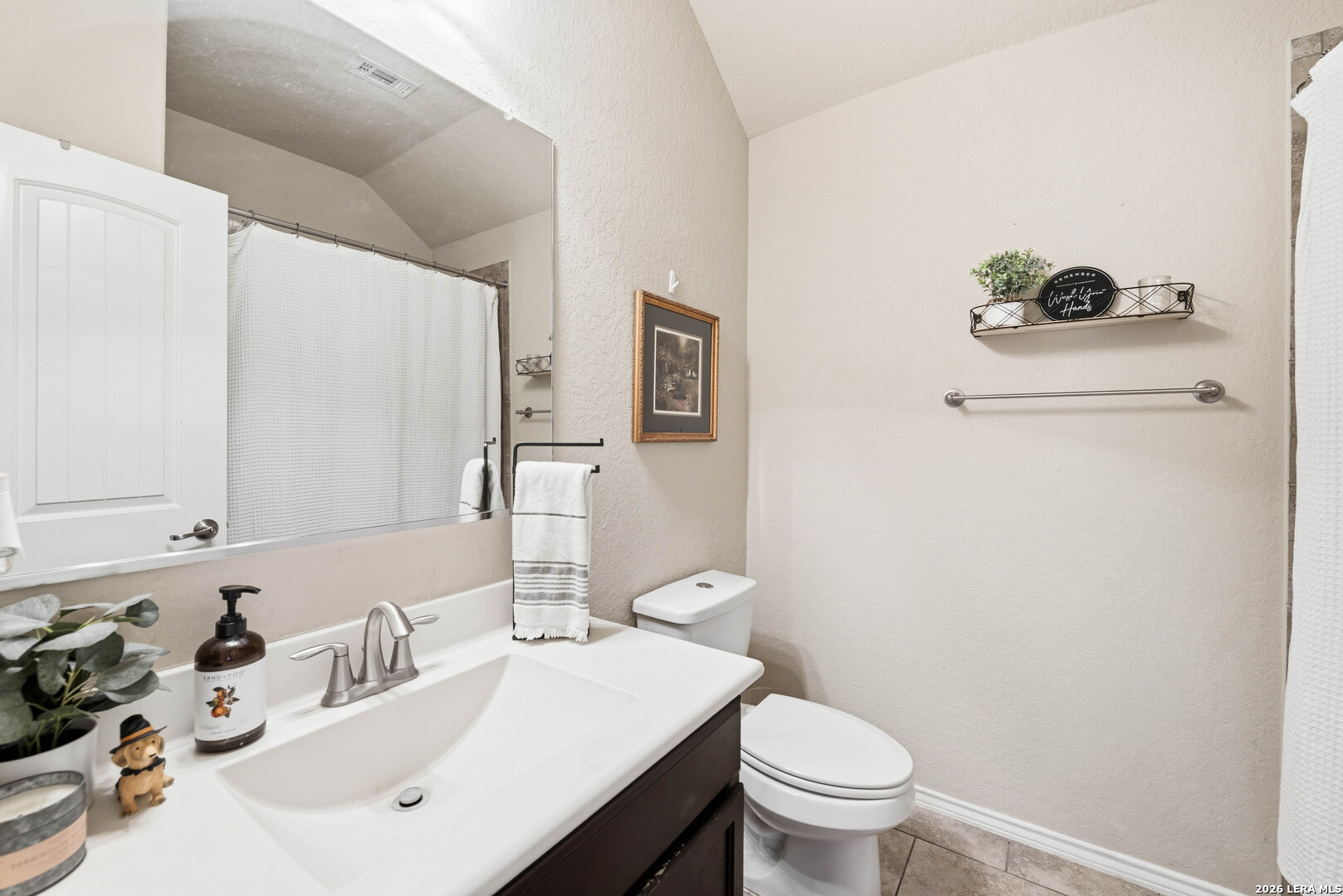 561 Saddle Back Trail Cibolo TX 78108
