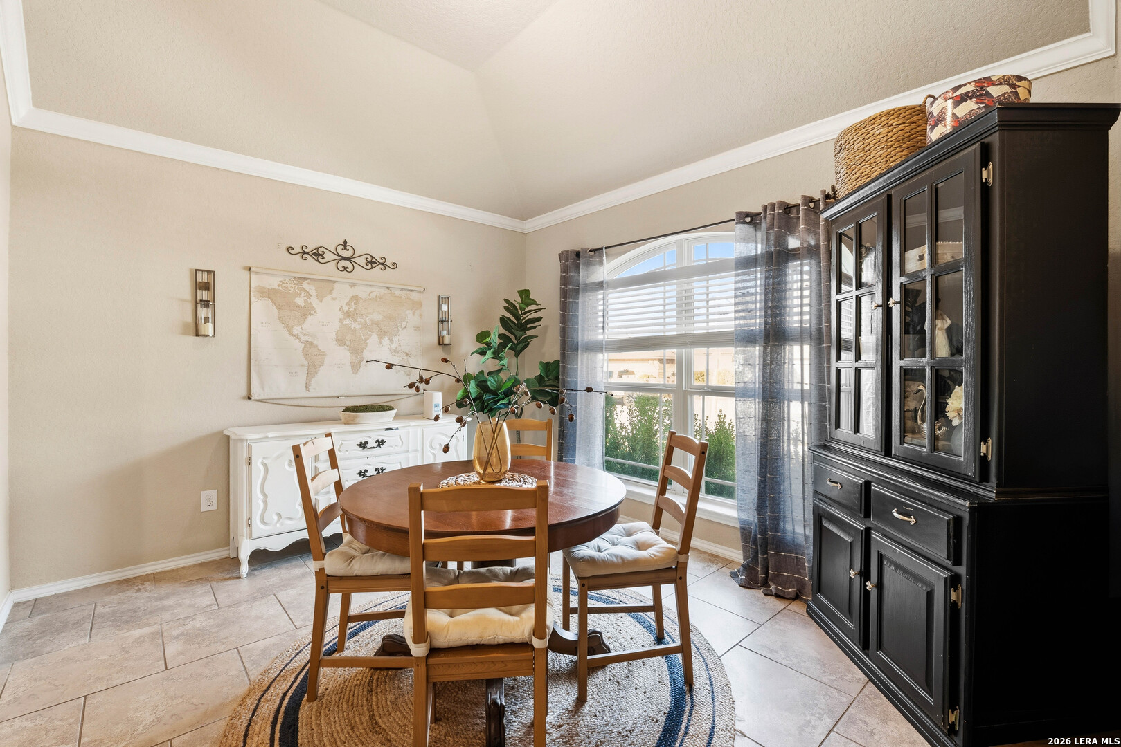 561 Saddle Back Trail Cibolo TX 78108
