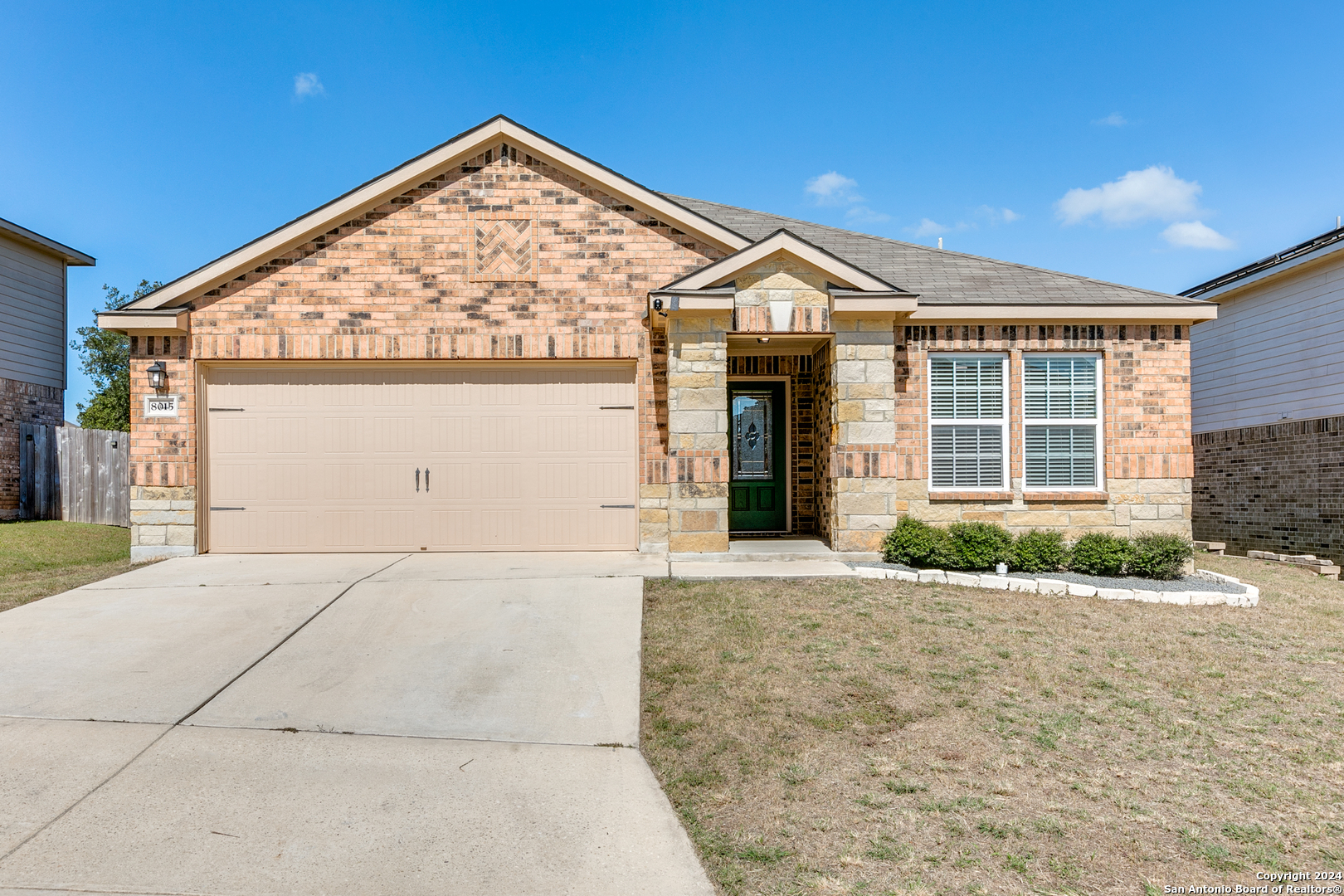 8015 Bluewater Cove San Antonio TX 78254