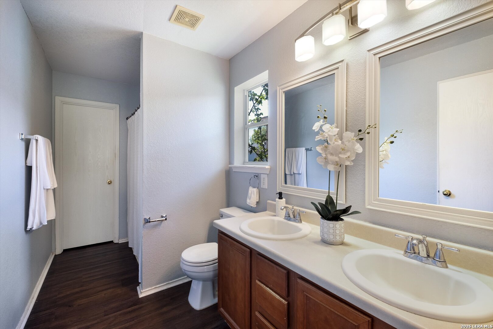 7910 Meadow Star San Antonio TX 78227