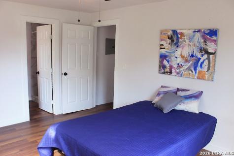 1006 Division Avenue San Antonio TX 78225