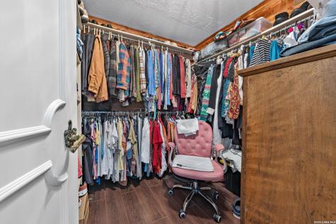107 Chattington Court San Antonio TX 78213