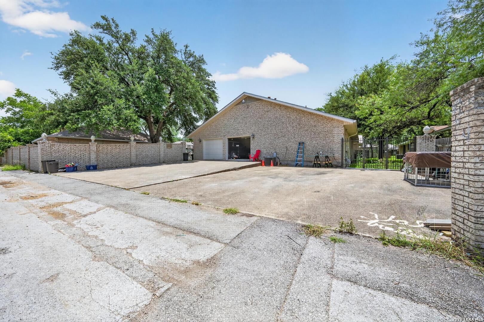 107 Chattington Court San Antonio TX 78213