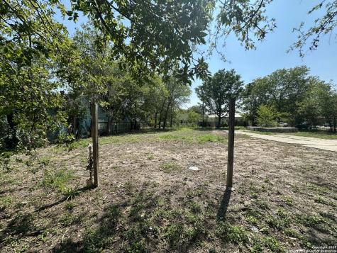 1910 Lennon San Antonio TX 78223