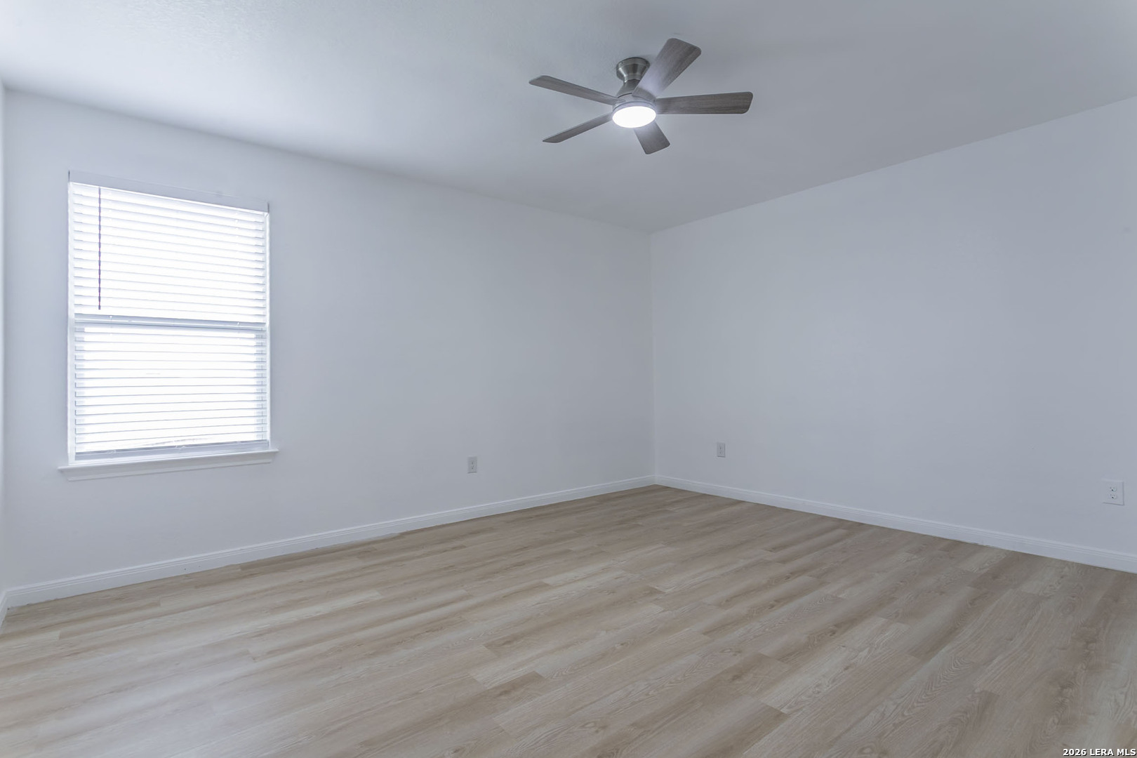 8025 Bluewater Cove San Antonio TX 78254