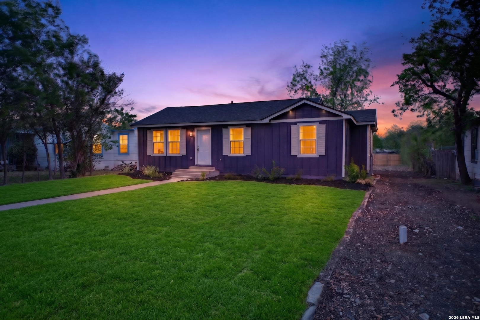 2737 W Craig Place San Antonio TX 78228