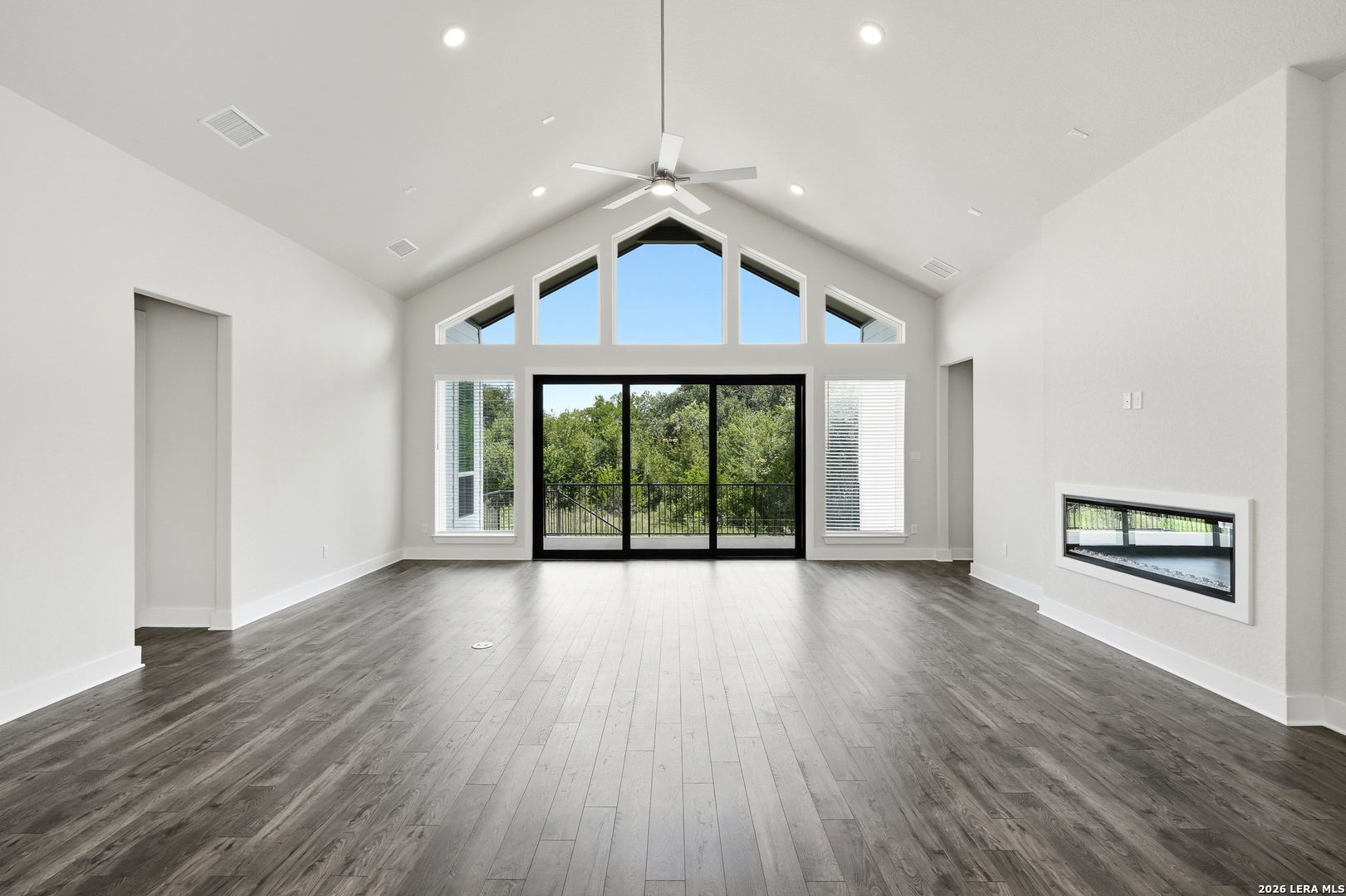 113 Raven Road Castroville TX 78009