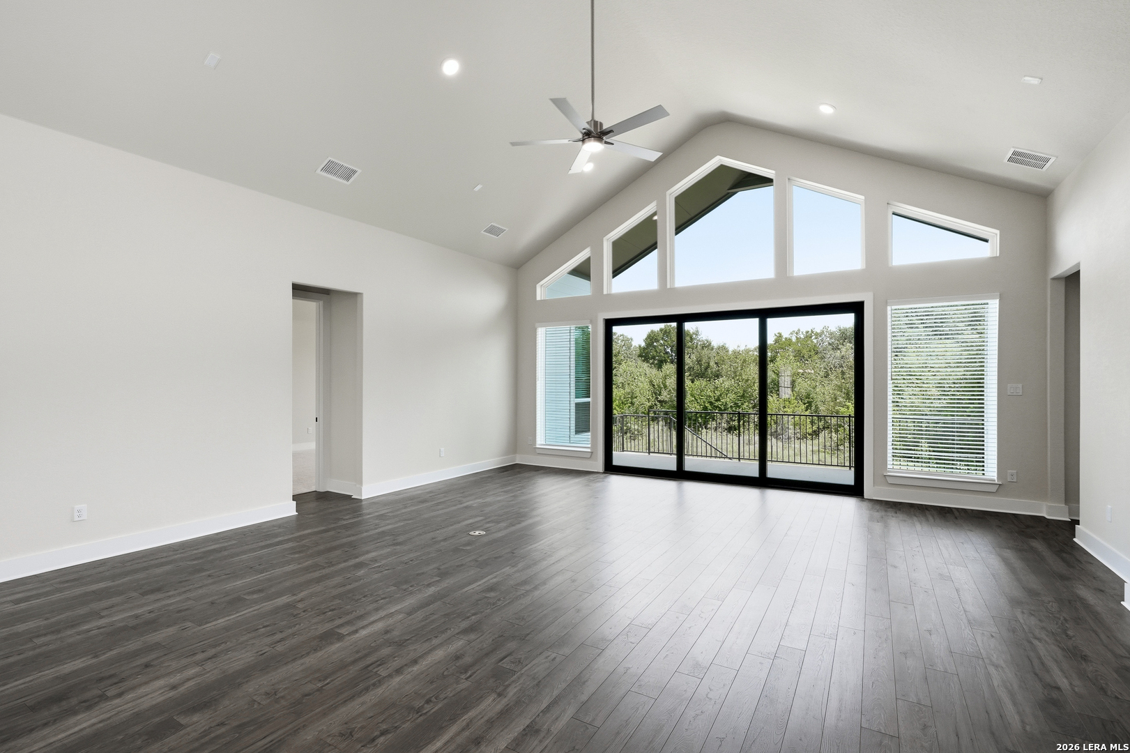 113 Raven Road Castroville TX 78009