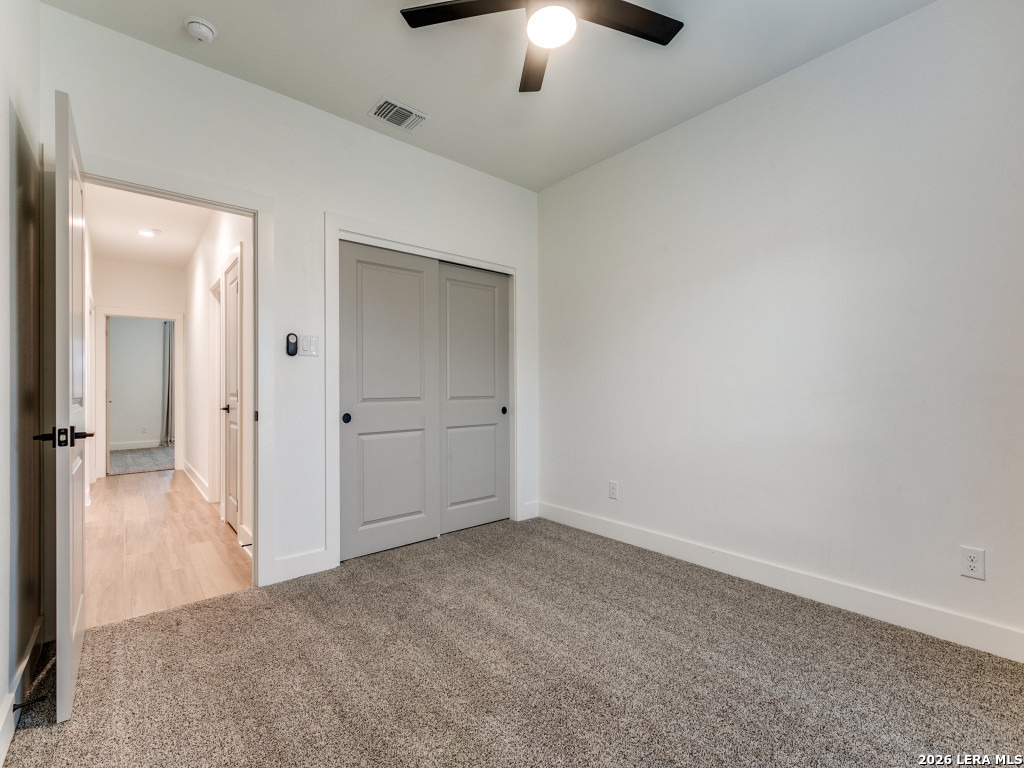 1015 Timbercrest Pleasanton TX 78064
