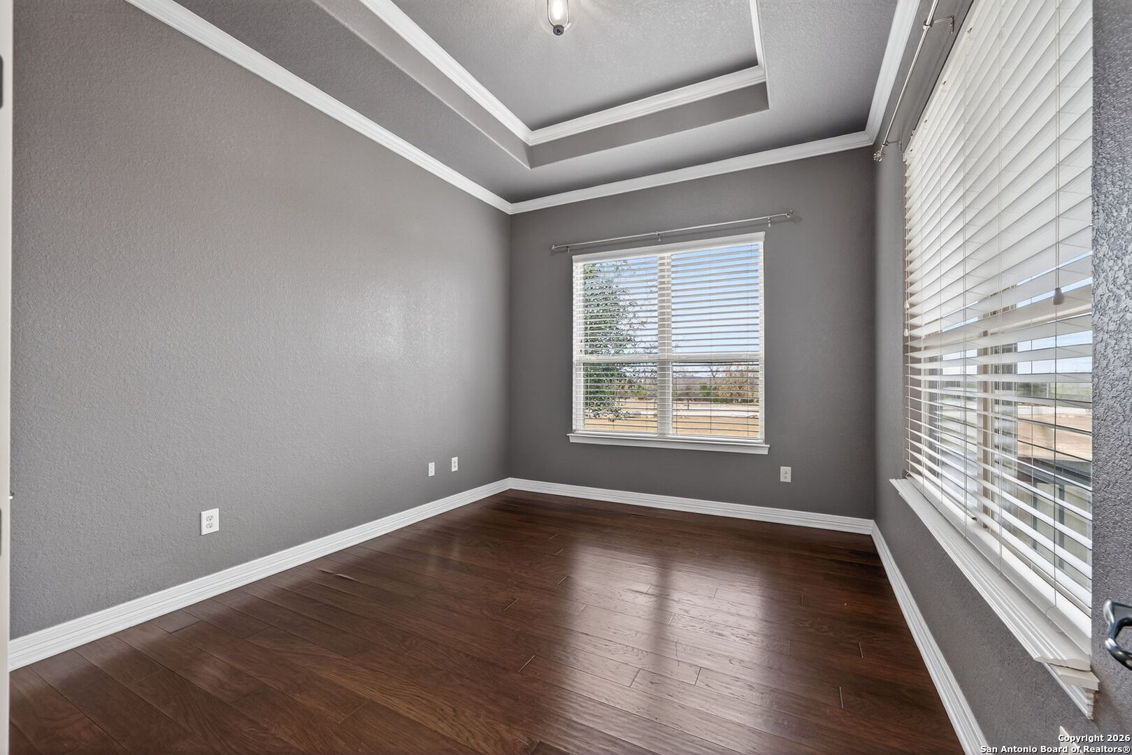 9911 Barefoot Boerne TX 78006