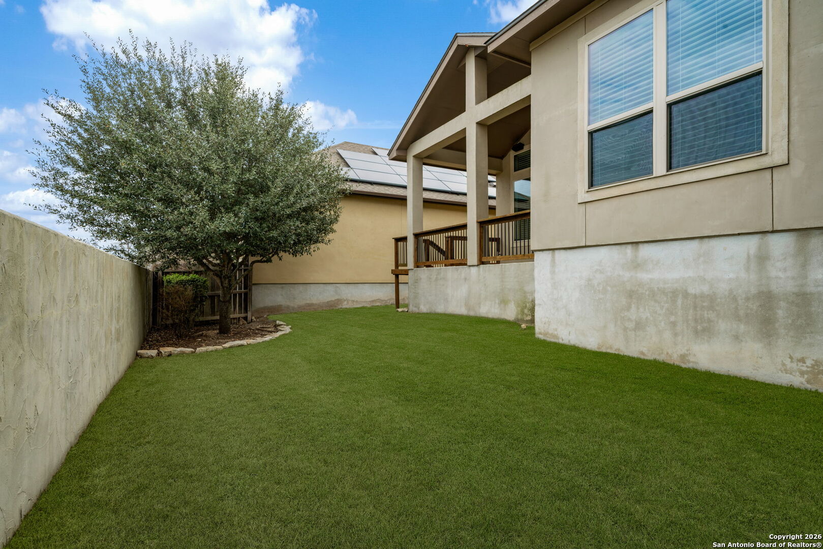 9911 Barefoot Boerne TX 78006