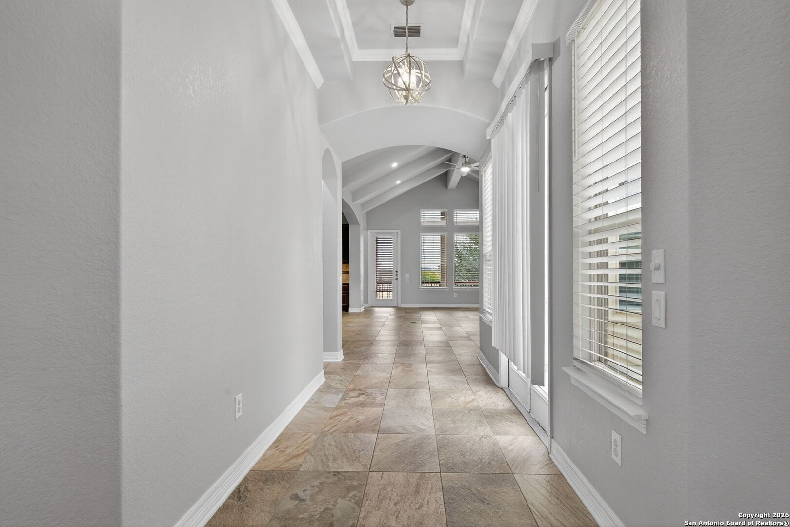 9911 Barefoot Boerne TX 78006
