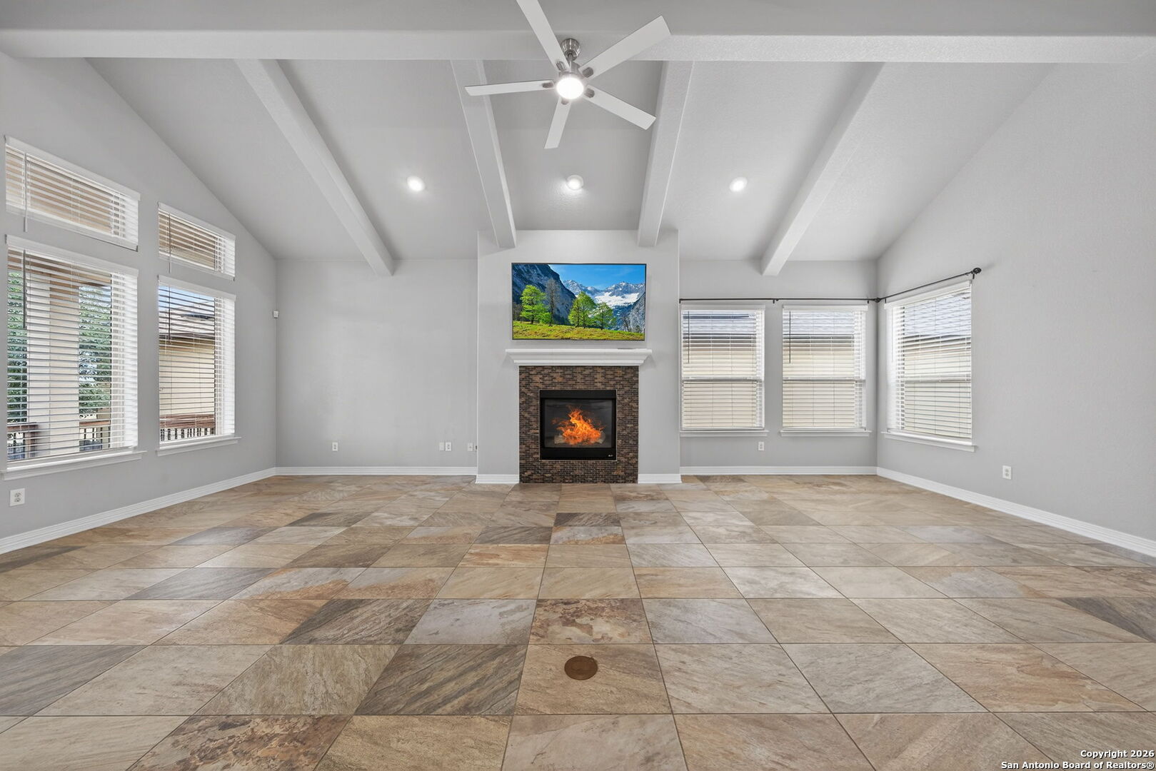 9911 Barefoot Boerne TX 78006