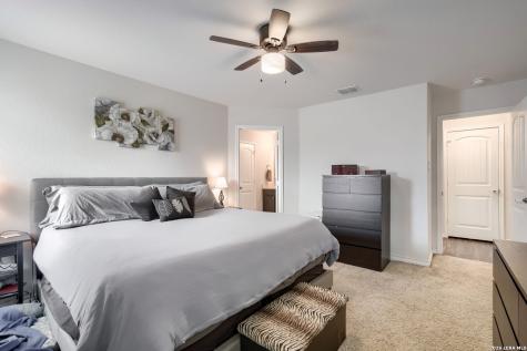 6014 Akin Quay San Antonio TX 78261