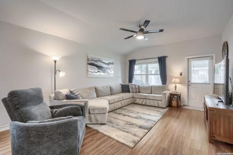 6014 Akin Quay San Antonio TX 78261