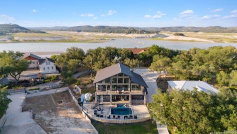 757 County Road 262 Mico TX 78056