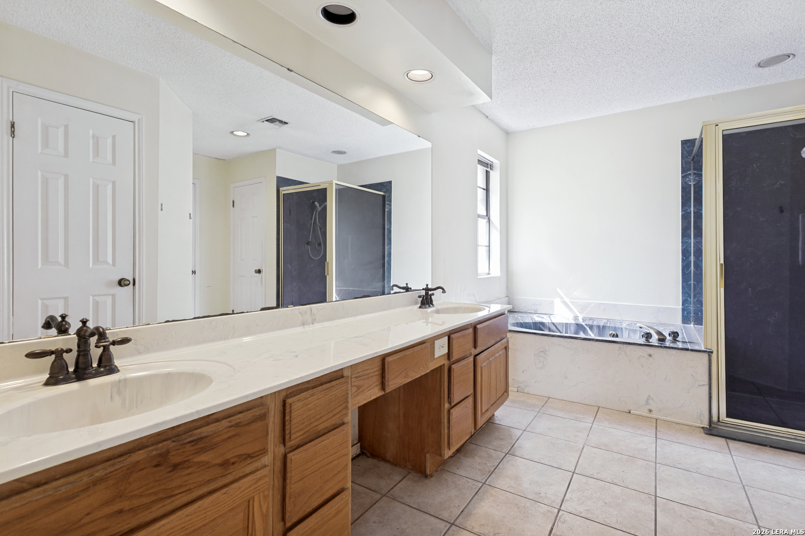 6703 Linn Lake Drive San Antonio TX 78244