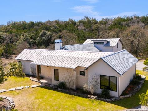 122 Sugar Springs Canyon Lake TX 78133