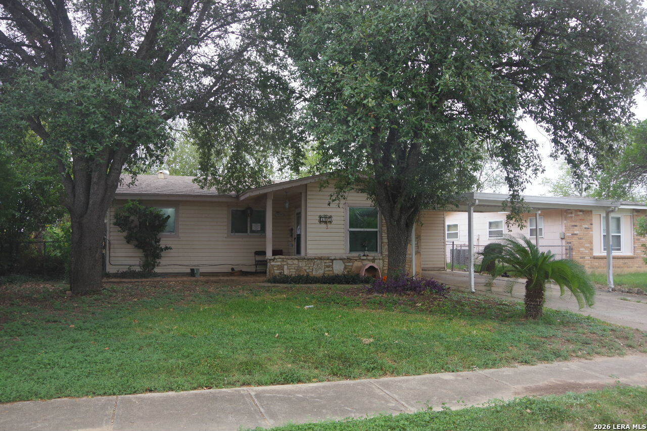 619 Canyonwood San Antonio TX 78227