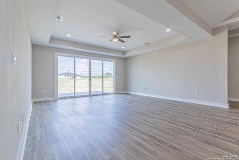 16923 Rancho Escondido Atascosa TX 78002