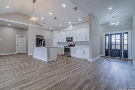16923 Rancho Escondido Atascosa TX 78002