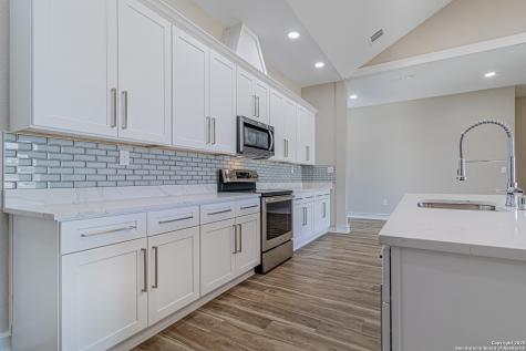 16923 Rancho Escondido Atascosa TX 78002