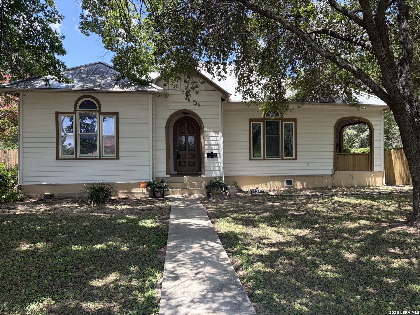 815 N Getty Uvalde TX 78801