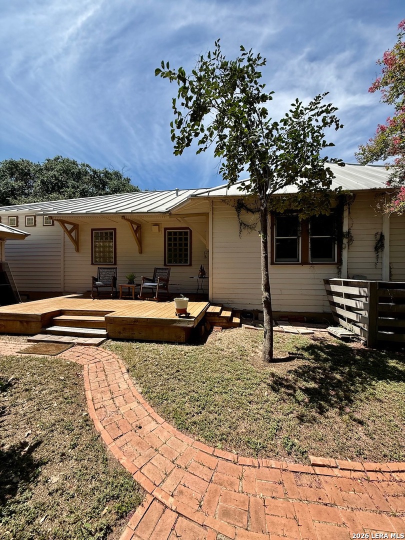 815 N Getty Uvalde TX 78801
