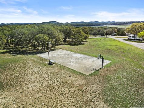164 Pr 1523 Bandera TX 78003