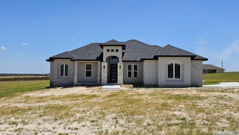 849 County Road 319 La Vernia TX 78121