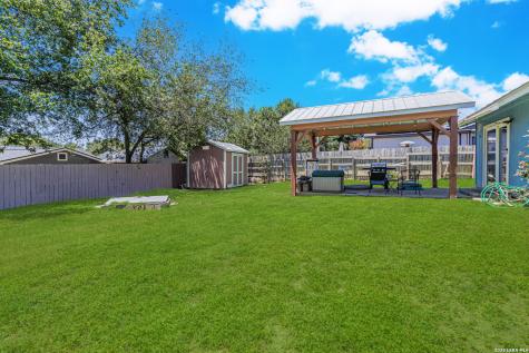 9606 Sugarloaf Drive San Antonio TX 78245