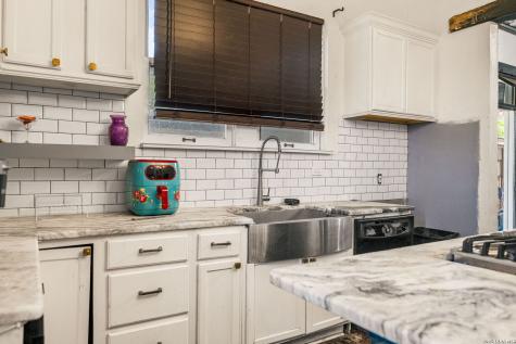 1211 Guadalupe San Antonio TX 78207