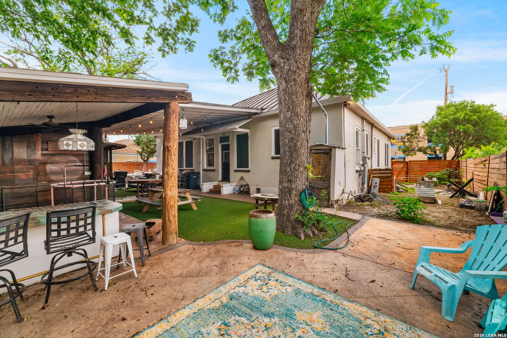 1211 Guadalupe San Antonio TX 78207
