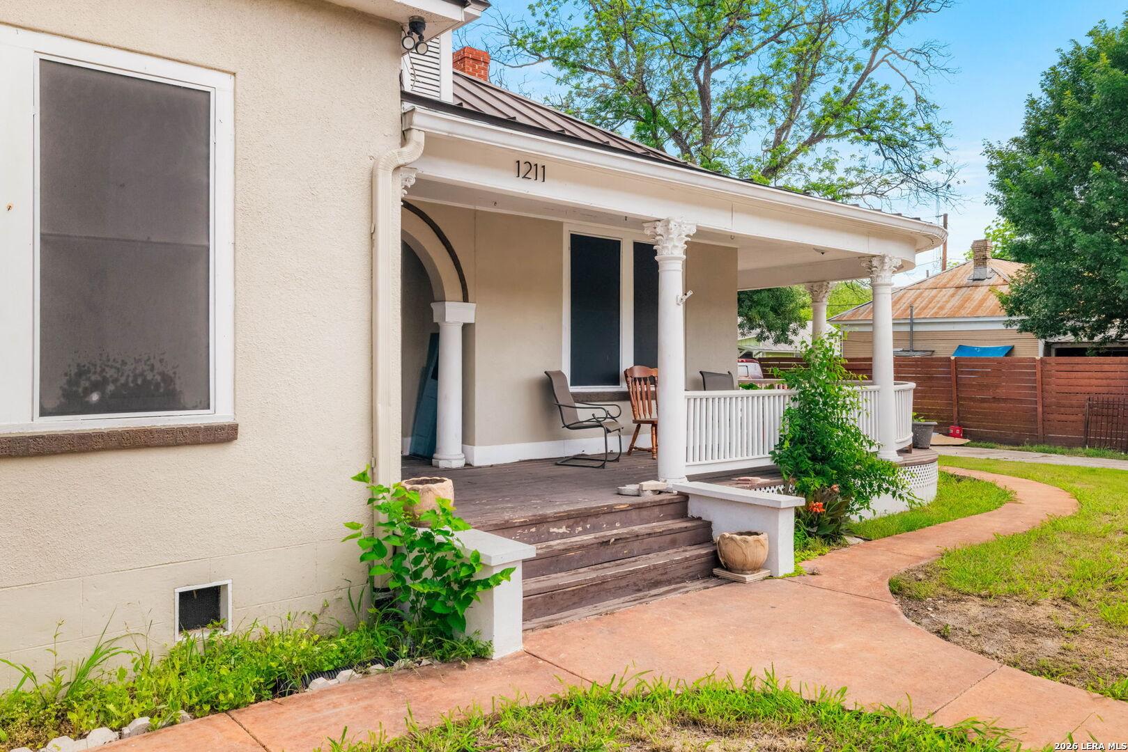 1211 Guadalupe San Antonio TX 78207