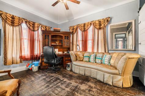 1211 Guadalupe San Antonio TX 78207