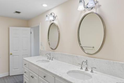 514 Oakland Hills Lane Kerrville TX 78028