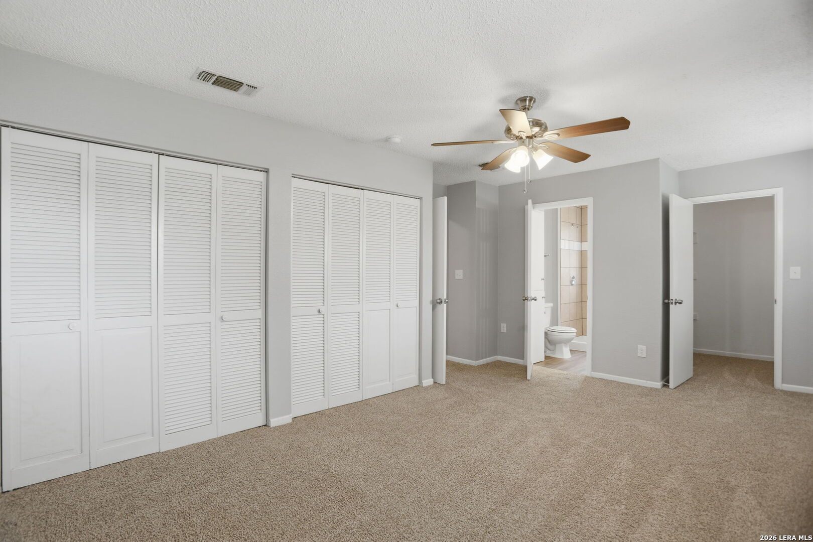 303 Castle Court Converse TX 78109