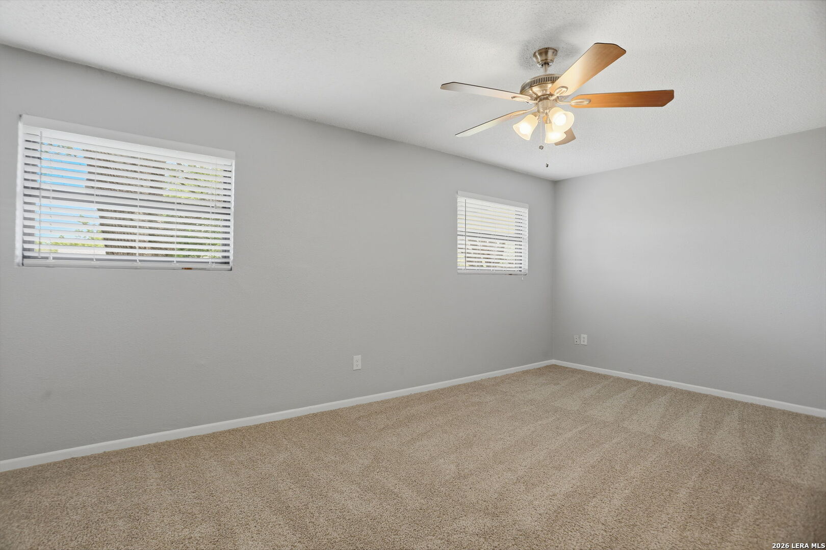 303 Castle Court Converse TX 78109