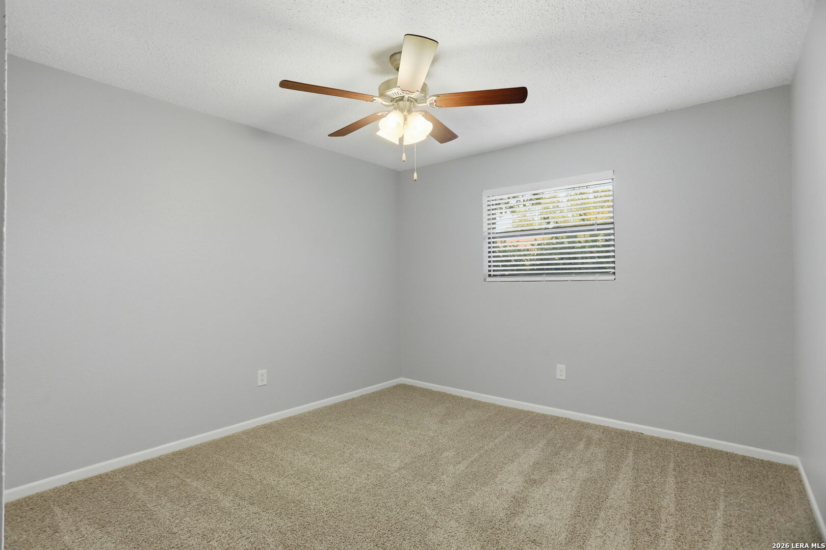 303 Castle Court Converse TX 78109